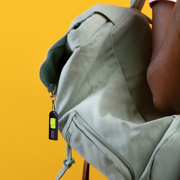 ADATA UC300 unità flash USB 32 GB USB tipo-C 3.2 Gen 1 (3.1 Gen 1) Nero, Verde