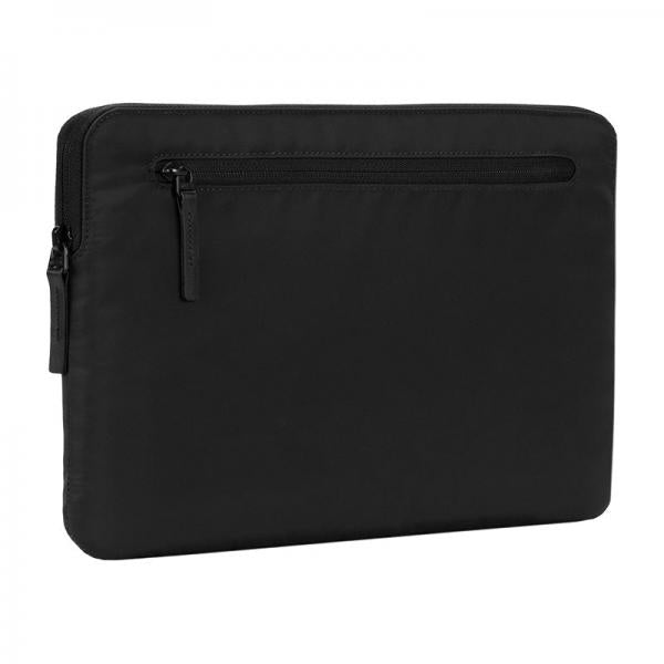 Incase Custodia Compatta con Flight Nylon per MacBook Pro 14 [M1-M4, 2021-2024] (COMPACT SLEEVE IN FLIGHT NYLON - FOR MB PRO 14 2023 - BLACK)